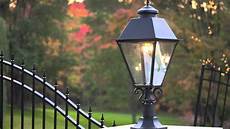 Outdoor lamp fixtures