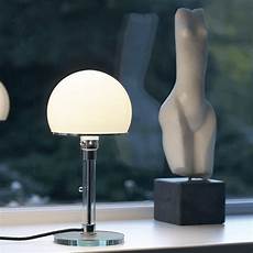 Bauhaus lamp