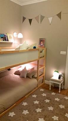 Bed lamp