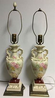 Ceramic table lamp