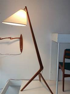 Classical table lamps