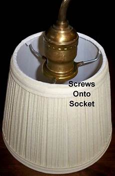Lamp socket