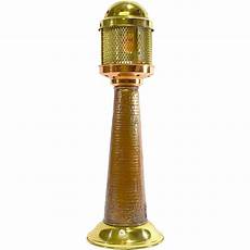 Lighthouse lamp