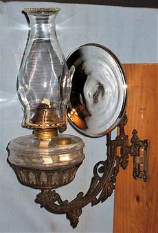 Oil Lamp Holder